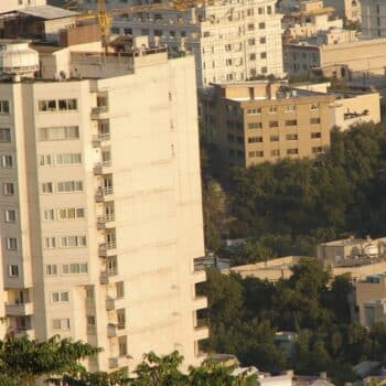 تجهیز کامل سازه های چوبی سه طبقه اول طرح پروژه مهندس فرزاد دلیری